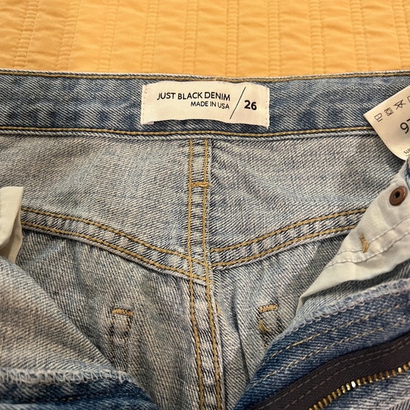 Just black denim high rise jeans. (Size 26) zipper fly - Picture 4 of 5